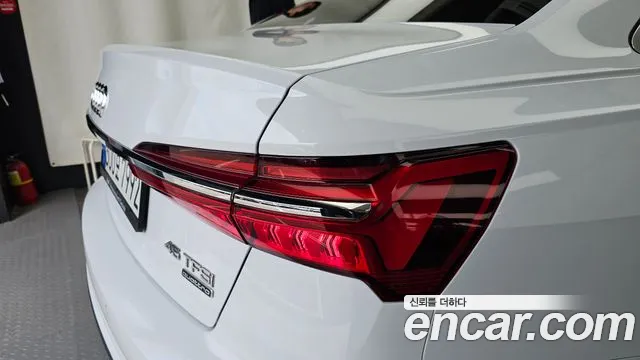 Audi A6 45 TFSI quattro Premium — Фото автомобиля 22
