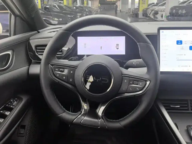 BYD Seal 06 — Фото автомобиля 15