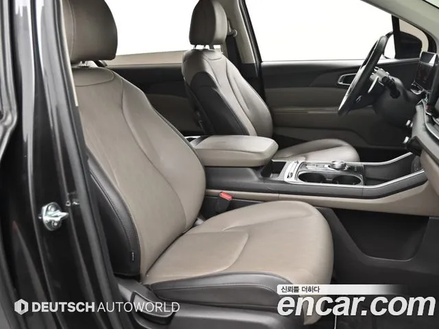 Kia Carnival 4th Gen — Фото автомобиля 16