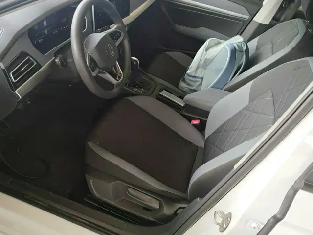 Volkswagen Lavida — Фото автомобиля 14