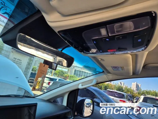 Hyundai Staria — Фото автомобиля 11