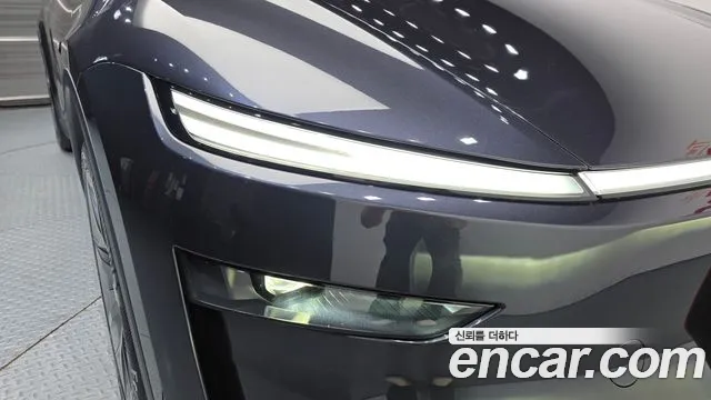 Tesla Model Y — Фото автомобиля 22