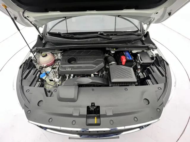 Geely Emgrand S — Фото автомобиля 8