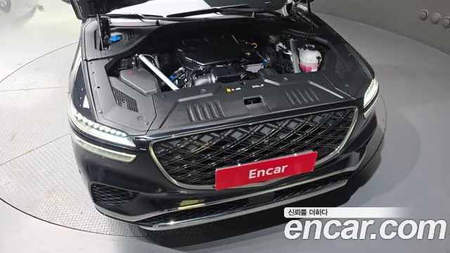 Genesis GV70 2.5T Бензин AWD — Фото автомобиля 6