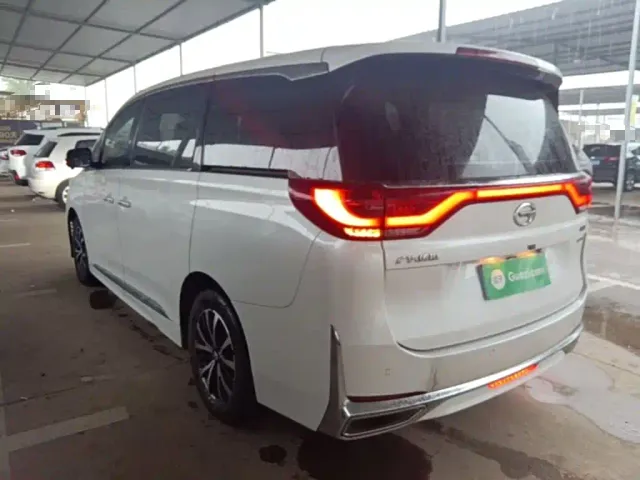 GAC Trumpchi M8 — Фото автомобиля 4
