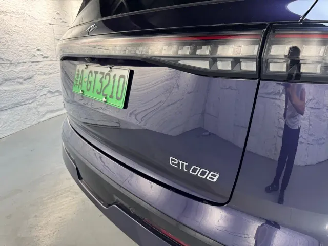 Dongfeng eπ 008 — Фото автомобиля 21
