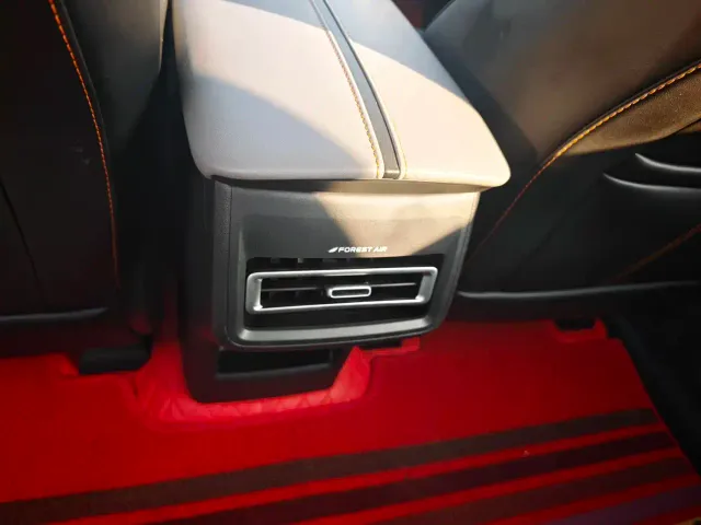 Changan Z6 — Фото автомобиля 9