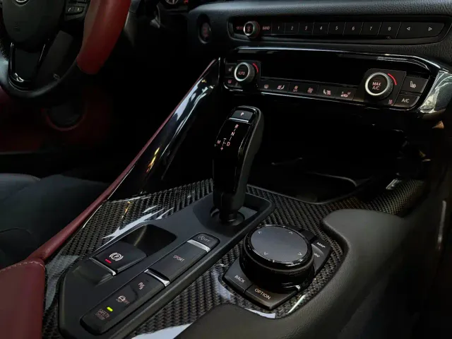 Toyota Supra — Фото автомобиля 5