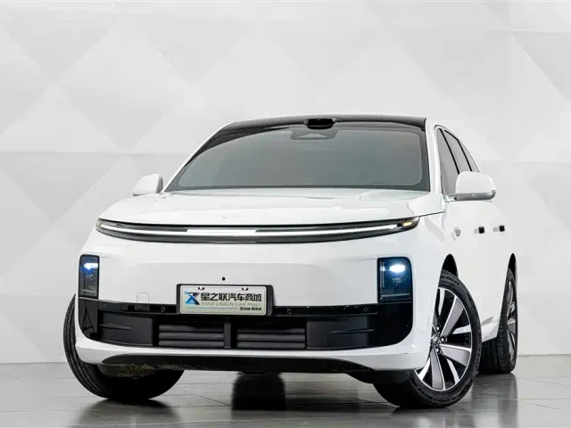 Li Auto L6 — Фото автомобиля 2