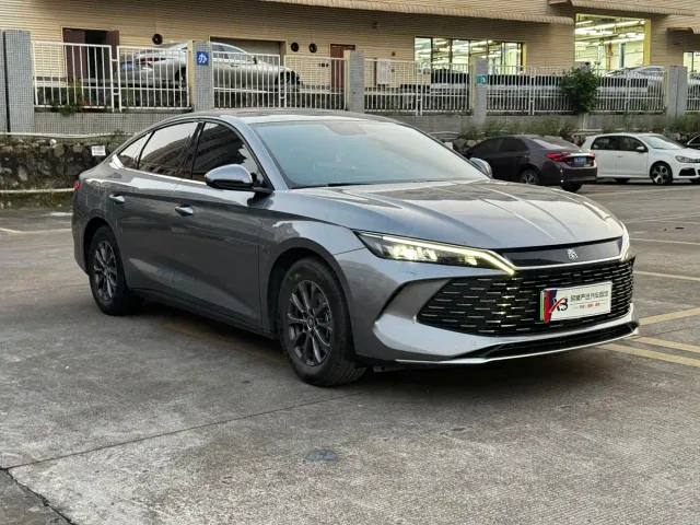 BYD Qin L — Фото автомобиля 3