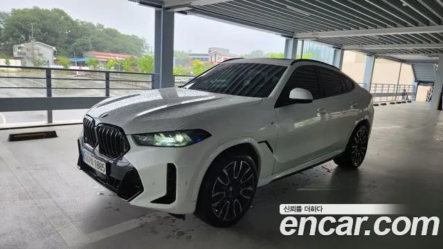 BMW X6 xDrive40i M Sport — Фото автомобиля 2