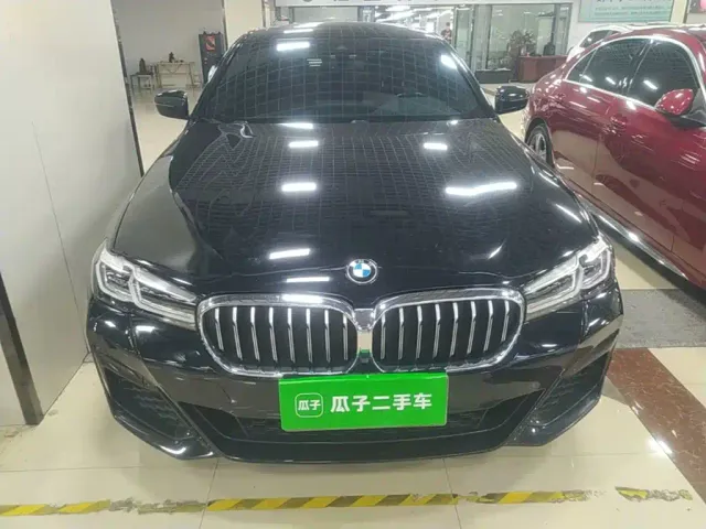 BMW 5 Series — Фото автомобиля 2