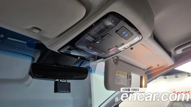 Hyundai Staria Staria — Фото автомобиля 17