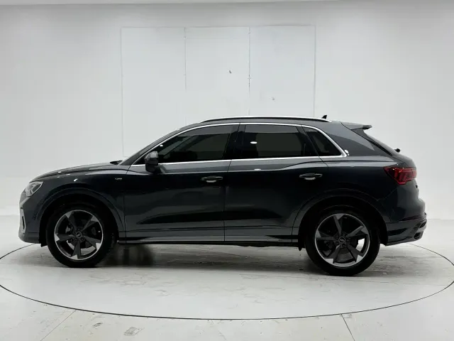 Audi Q3 — Фото автомобиля 9