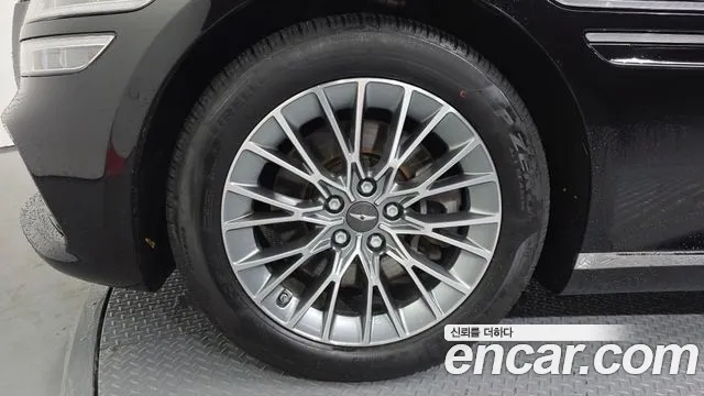 Genesis G80 Бензин 2.5 турбо 2WD — Фото автомобиля 5