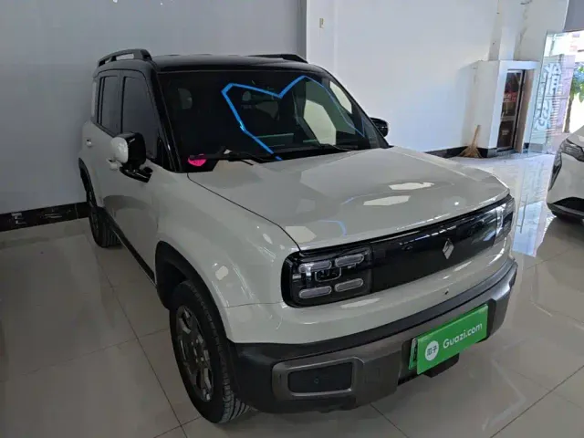 Baojun Yep Plus — Фото автомобиля 3