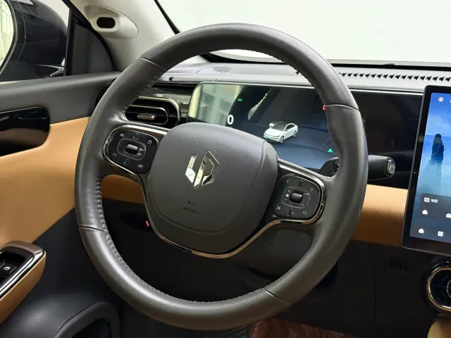 Leapmotor C01 — Фото автомобиля 14