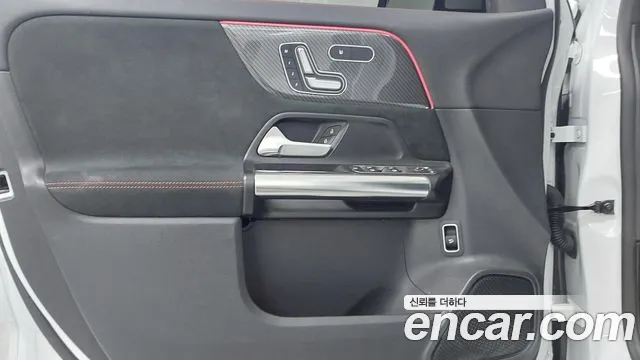 Mercedes-Benz GLA-Class H247 — Фото автомобиля 14
