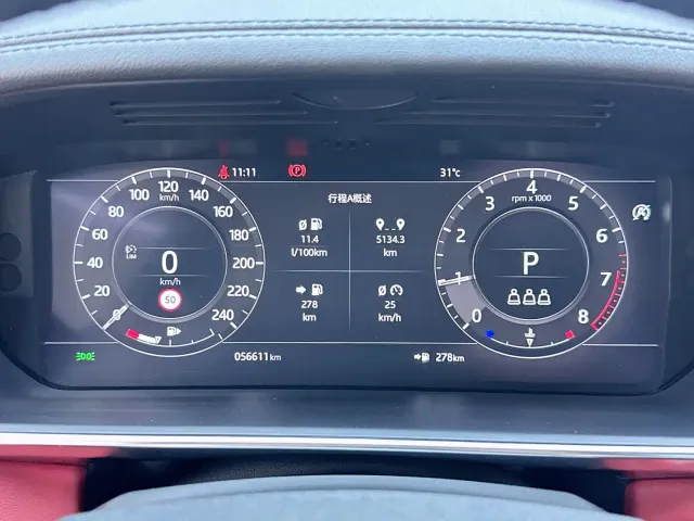 Land Rover Range Rover Sport — Фото автомобиля 12