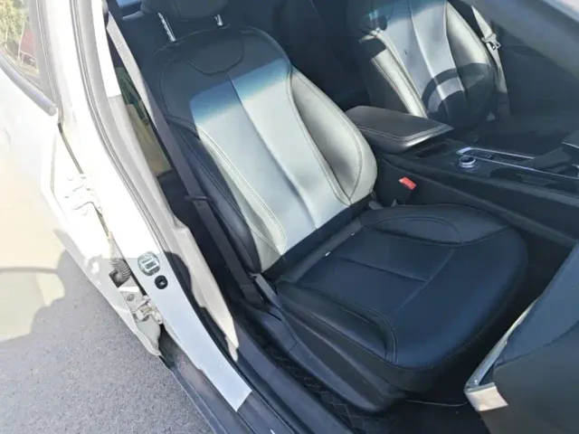 Buick Velite 6 — Фото автомобиля 24