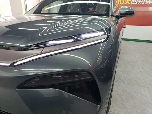 BYD Tang L — Фото автомобиля 23