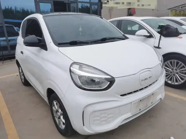 Roewe Clever — Фото автомобиля 3