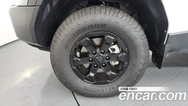 Kia Tasman Tasman 2.5T Бензин 4WD — Фото автомобиля 5