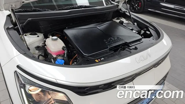 Kia Niro New — Фото автомобиля 9