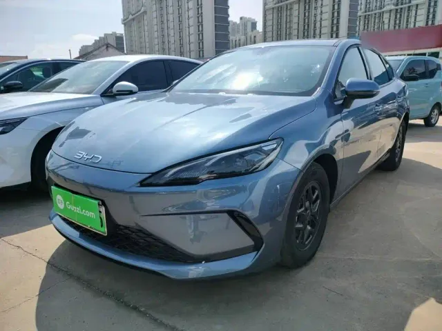 Фотография автомобиля — BYD Seal 05 DM-i