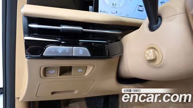 Genesis G80 Бензин 2.5 турбо 2WD — Фото автомобиля 18