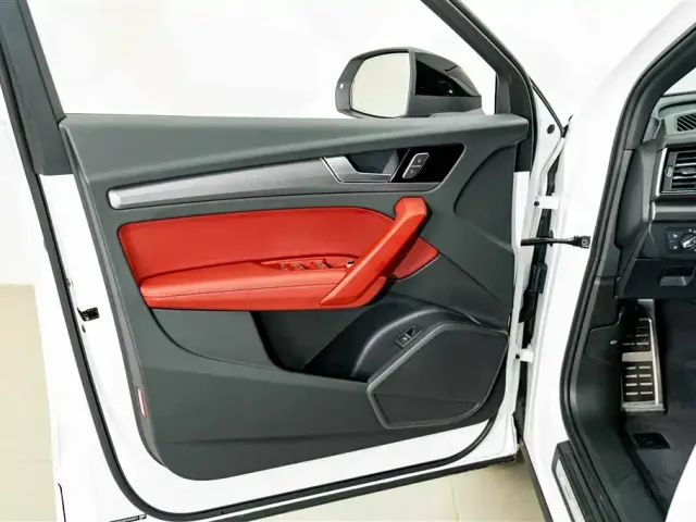 Audi Audi Q5L 2024 Model 40 TFSI Luxury Dynamic — Фото автомобиля 16