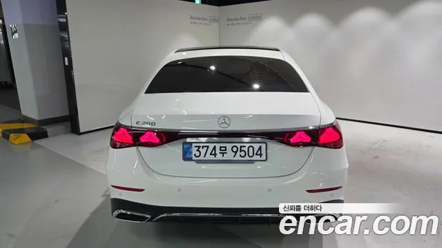 Mercedes-Benz E-Class W214 — Фото автомобиля 7