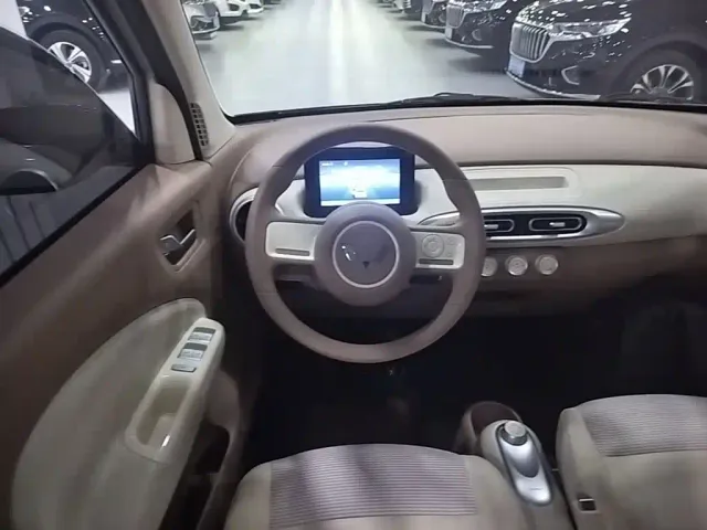 Wuling Hongguang Mini EV — Фото автомобиля 10