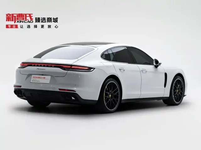 Porsche Panamera — Фото автомобиля 3