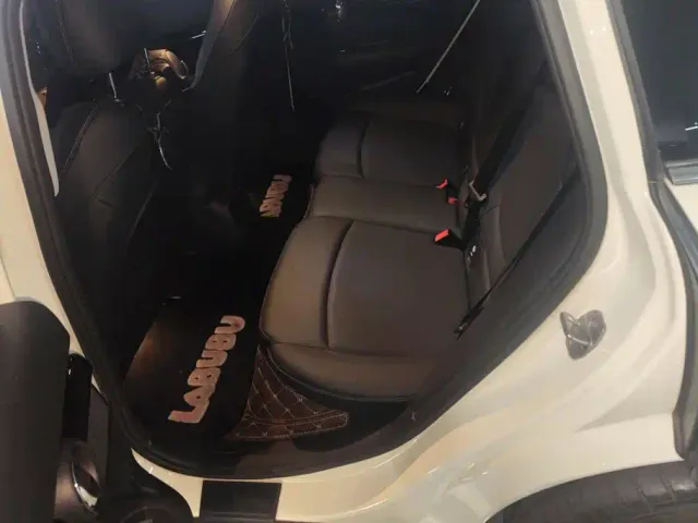 MINI Clubman — Фото автомобиля 11