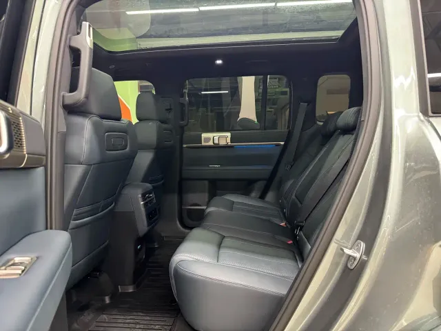 BYD FangChengBao Titanium 7 — Фото автомобиля 9