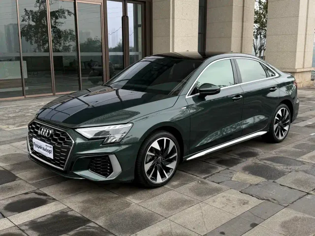 Фотография автомобиля — Audi A3