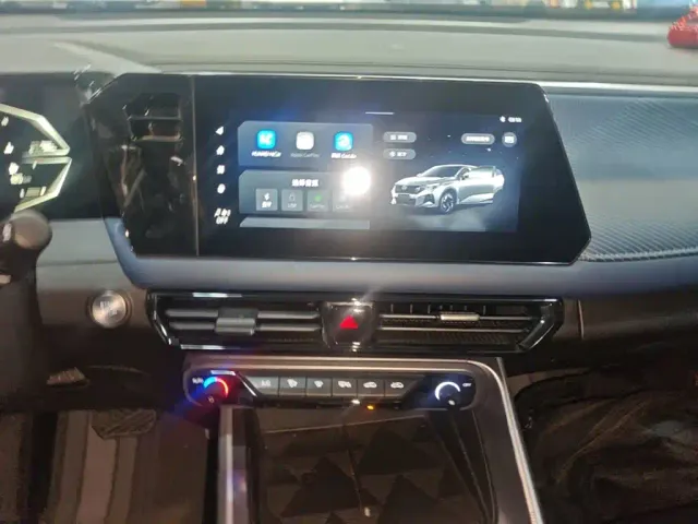 GAC Trumpchi GS3 — Фото автомобиля 12