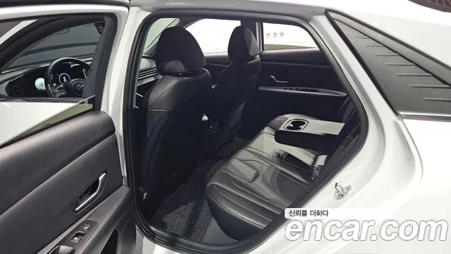 Hyundai Avante CN7 — Фото автомобиля 11