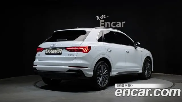 Audi Q3 35 TDI quattro Premium — Фото автомобиля 2