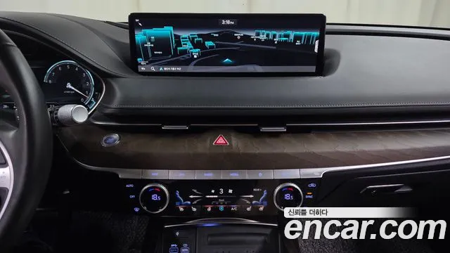 Genesis G80 Бензин 3.5 турбо AWD — Фото автомобиля 10