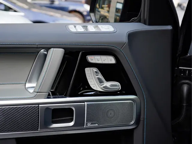 Mercedes-Benz G-Class — Фото автомобиля 17