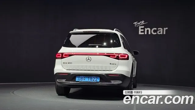 Mercedes-Benz EQB X243 — Фото автомобиля 4