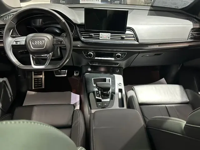 Audi Q5L — Фото автомобиля 7