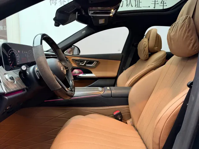 Mercedes-Benz E-Class — Фото автомобиля 14