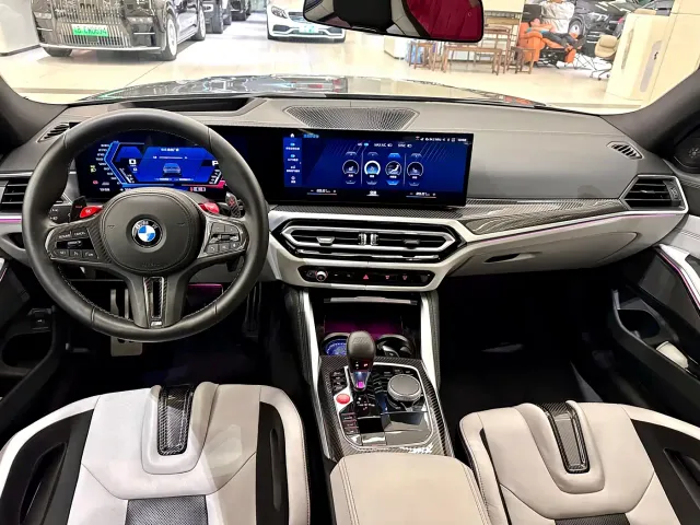 BMW M3 — Фото автомобиля 8