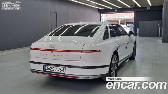 Hyundai Grandeur GN7 — Фото автомобиля 2