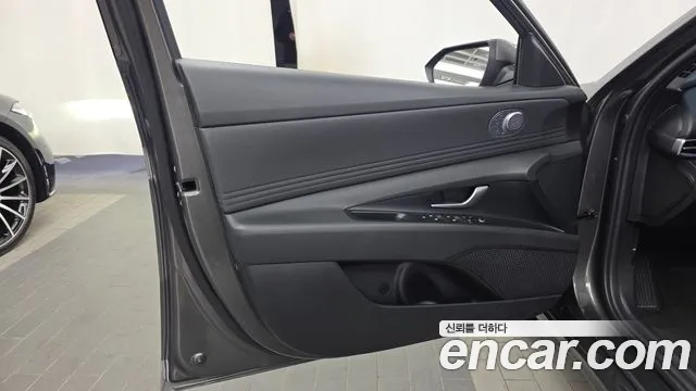 Hyundai Avante CN7 — Фото автомобиля 13