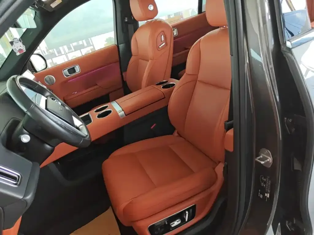 Li Auto Li Xiang L9 2022 Max — Фото автомобиля 14