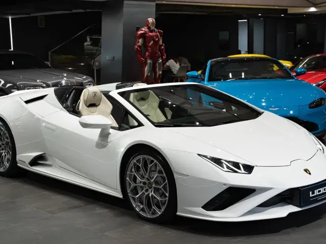 Lamborghini Huracan — Фото автомобиля 4